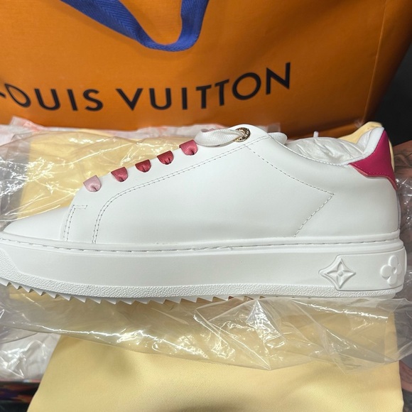 Louis Vuitton casual sneaker - Picture 4 of 10